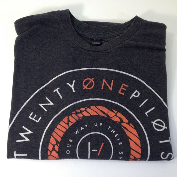 Twenty One Pilots Band Blurryface T Shirt Size Medium 21 Pilots - Picture 6 of 6